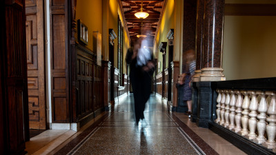Gang van het Academiegebouw