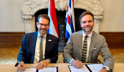 UNL-voorzitter Van den Berg en Staatsssecretaris Boswijk tekenen intentiverklaring onderzoekssamenwerking