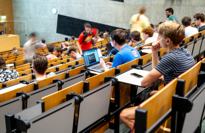 studenten in collegezaal